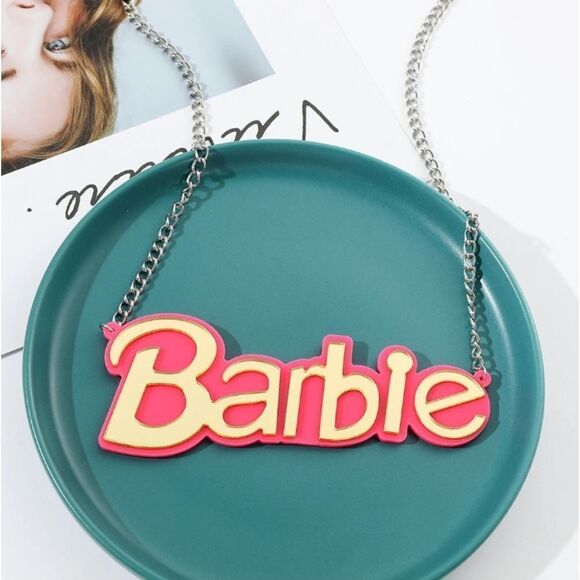 BARBIE Nameplate Necklace - Picture 1 of 4